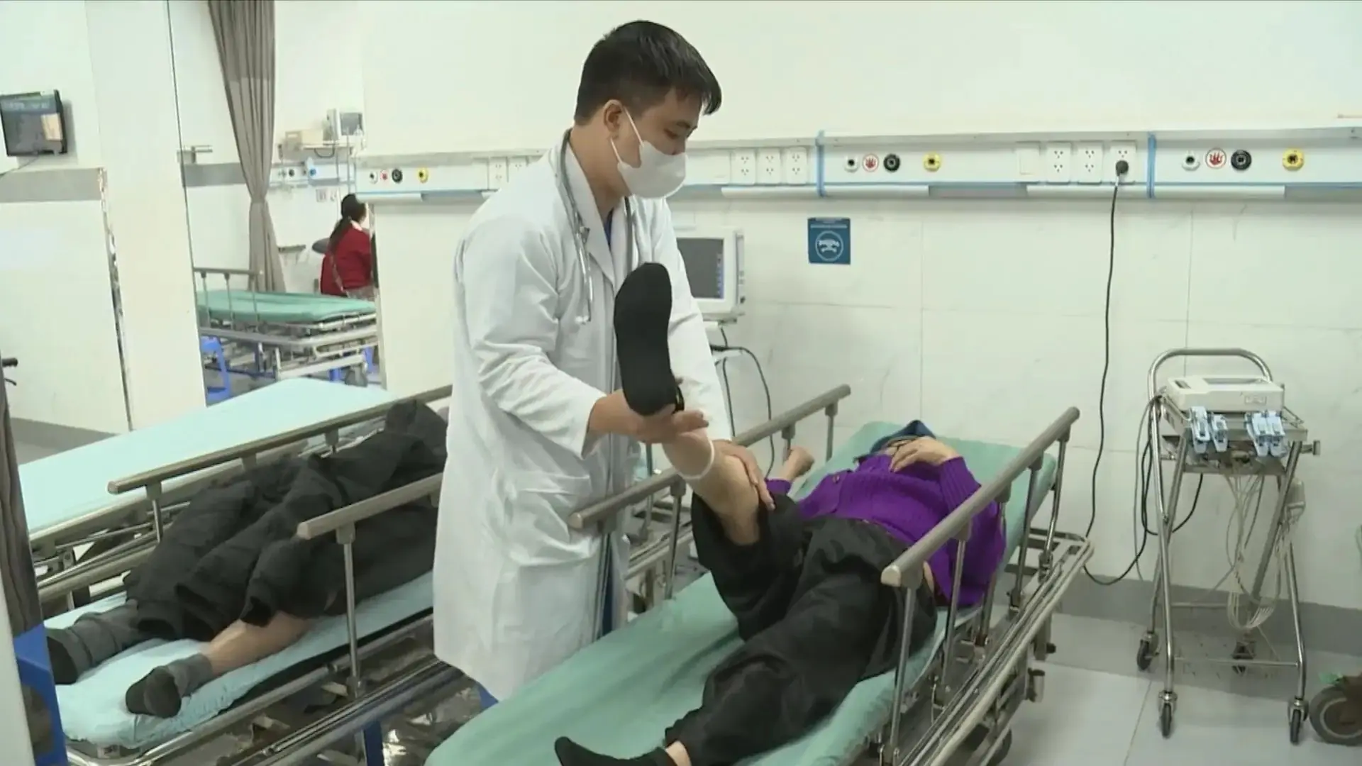 Chủ động ứng phó chứng đau xương khớp mùa lạnh